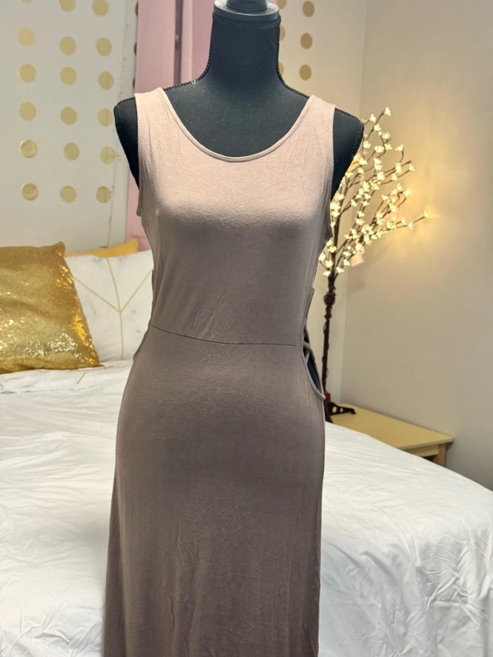Papaya Maxi Dress Taupe Bodycon Side Cutout Sleeveless Stretch Size L - Picture 2 of 6